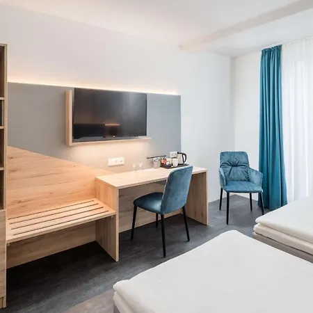 Hotel Western 3*