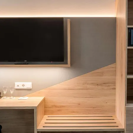 Western リップシュタット