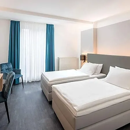 Western Hotel 3*