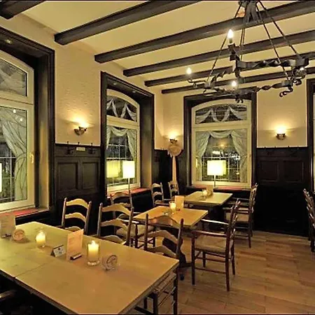 Western Hotel
