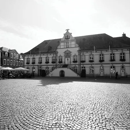 Western 3* Lippstadt