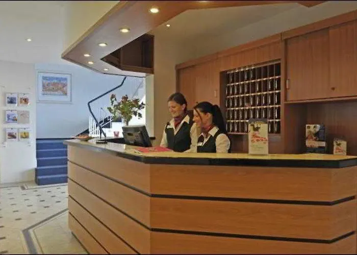 Western リップシュタット